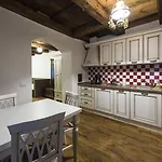 Hotel apartamentowy Casa Veche Braszów