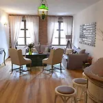 Casa Veche 4*
