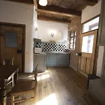 Casa Veche Aparthotel 4*