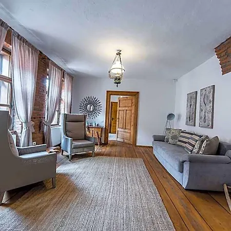 Casa Veche 4*