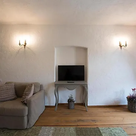 Aparthotel Casa Veche