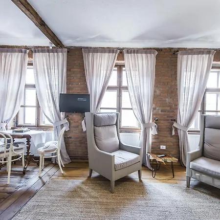 Casa Veche 4*