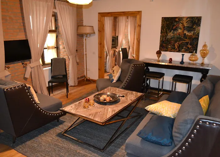 Casa Veche Aparthotel 4*