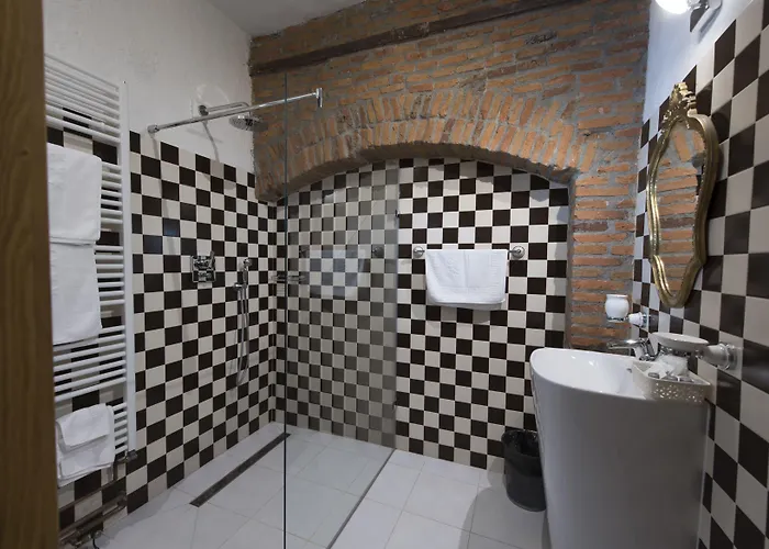 Casa Veche Aparthotel