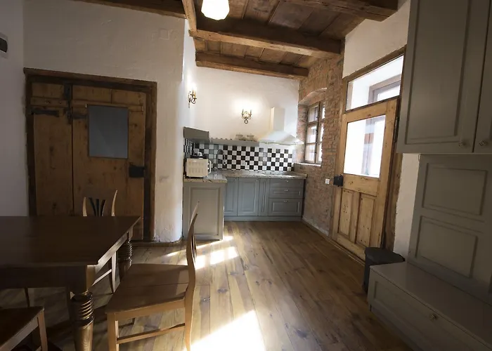 Casa Veche 公寓式酒店 4*