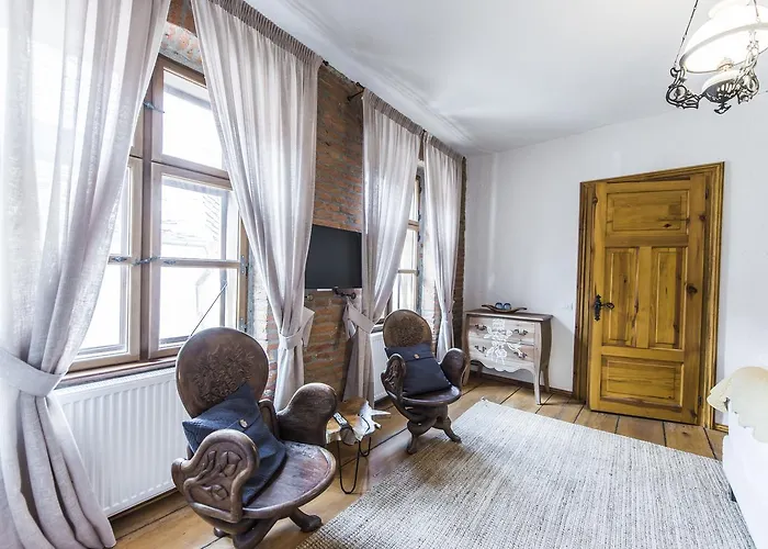 Aparthotel Casa Veche 4*